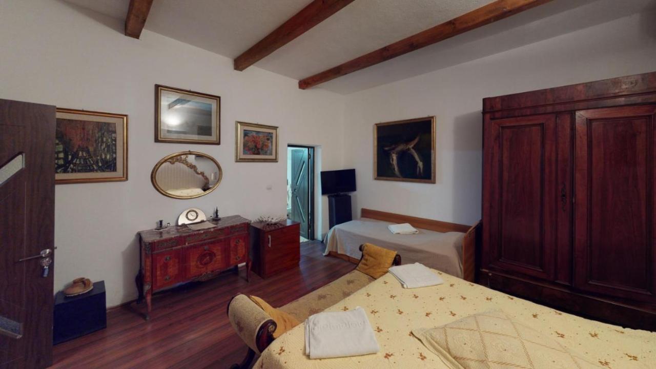 Villa Giulia Islaz Exterior foto
