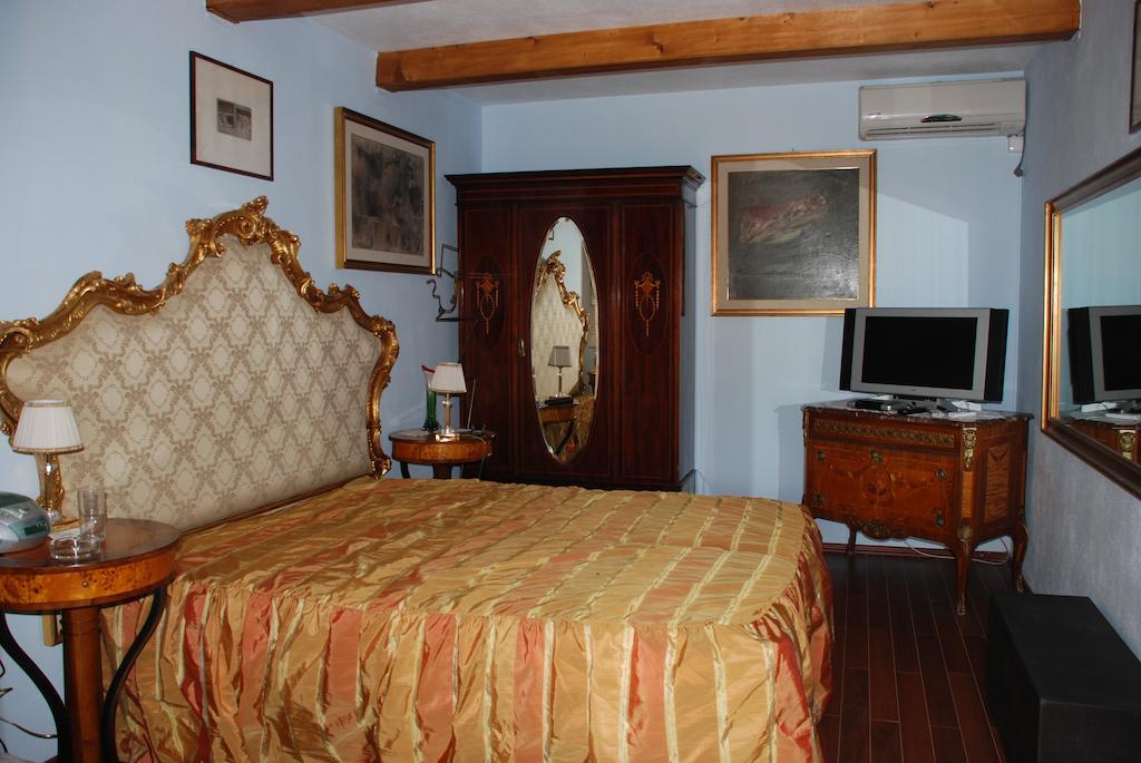 Villa Giulia Islaz Habitación foto